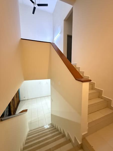 Rumah Teres 2 Tingkat untuk Dijual di Alam Budiman (Shah Alam) - RAIS . -   - PropertyGuru.com.my