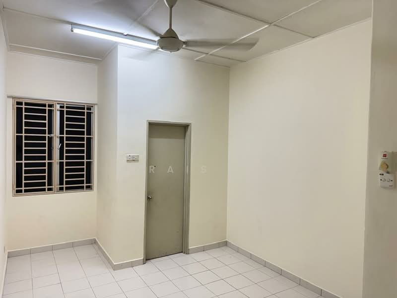 Rumah Teres 2 Tingkat untuk Dijual di Alam Budiman (Shah Alam) - RAIS . -   - PropertyGuru.com.my