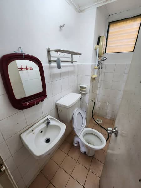 Kondominium untuk Disewa di SD Apartments - Elaine Lian - Bathroom - PropertyGuru.com.my