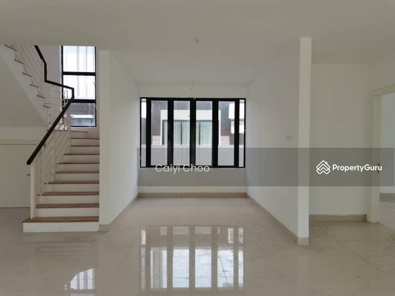Untuk Dijual - 2.5 storey Semi detached in Enclave ll ipoh