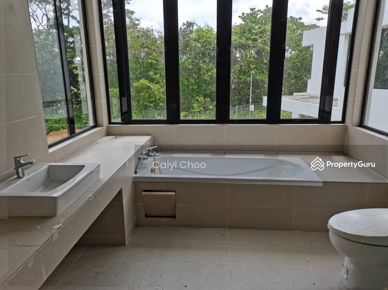 Untuk Dijual - 2.5 storey Semi detached in Enclave ll ipoh