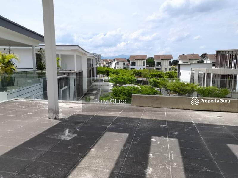 Untuk Dijual - 2.5 storey Semi detached in Enclave ll ipoh