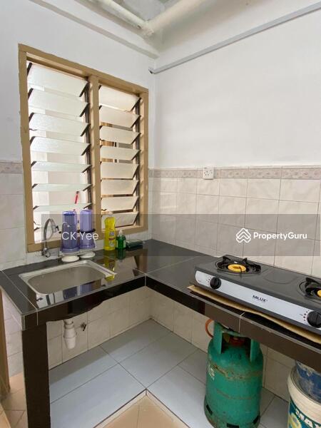 For Rent - Vista Komanwel A
