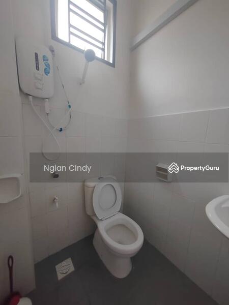 Rumah Teres 2-Tingkat untuk Disewa di Taman Mutiara Rini (Skudai) - Ngian Cindy - PropertyGuru.com.my