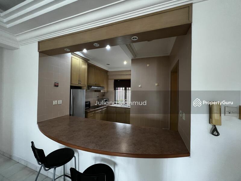 For Rent - Trellises