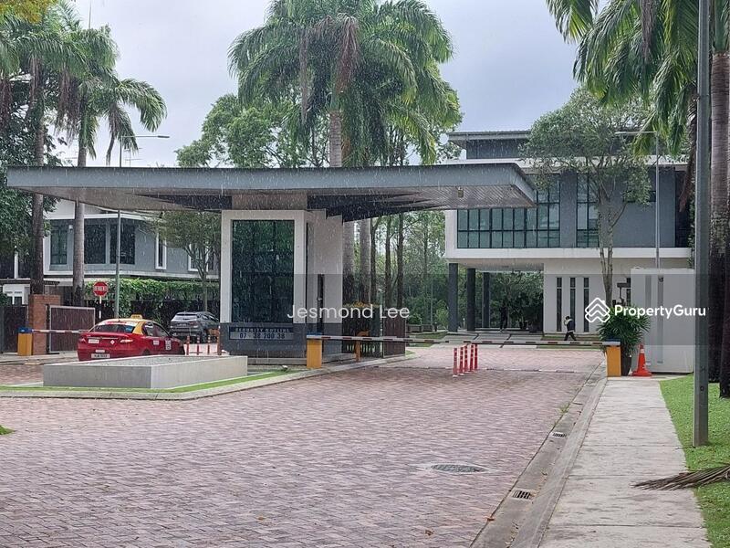 Isola Mansion Senibong Cove, 1 Jalan Persiaran Senibong, Masai, Pasir