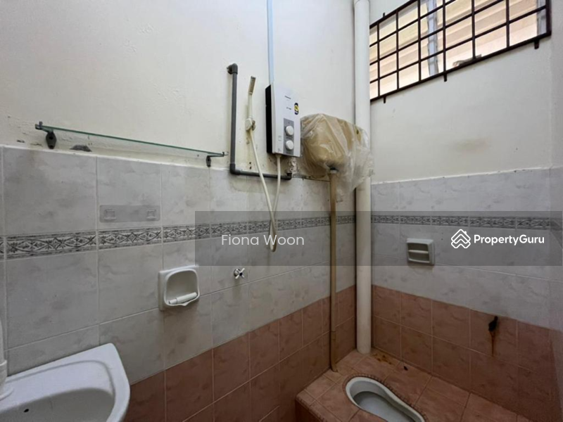 Untuk Dijual - Taman Dahlia, Bukit Beruang Melaka
