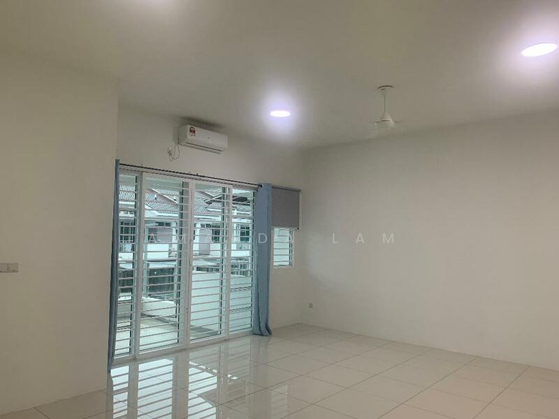 For Rent - Tree Residency