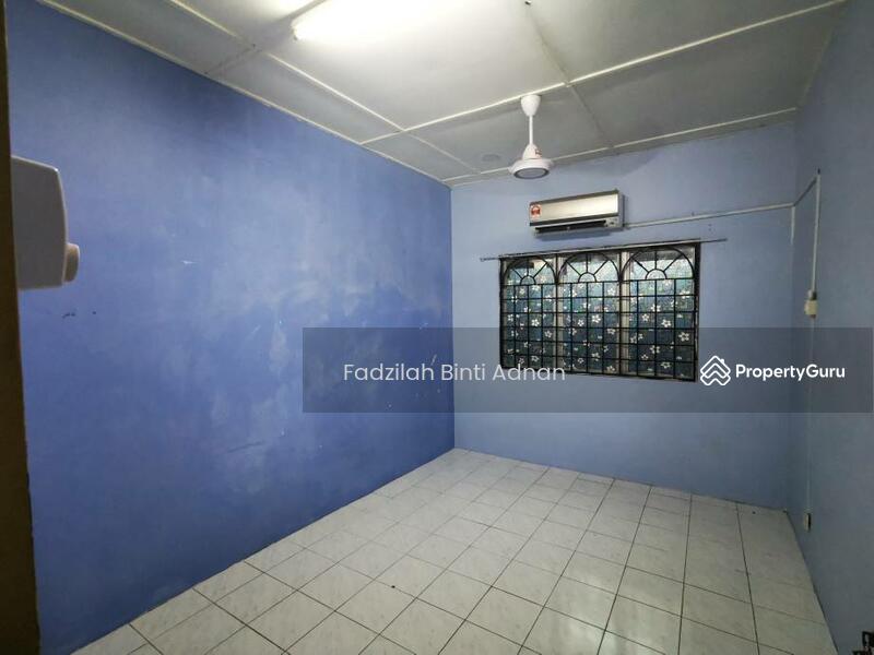 For Rent - SEWA RENT KLIA Rumah Teres Taman Langat Utama 3 Banting Sepang