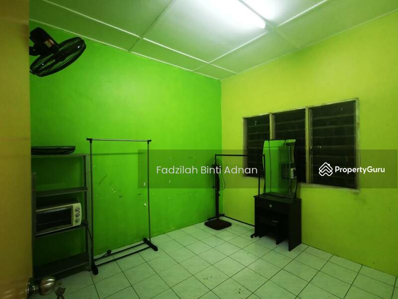 For Rent - SEWA RENT KLIA Rumah Teres Taman Langat Utama 3 Banting Sepang