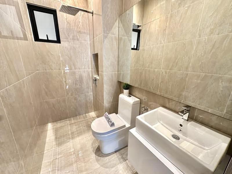 Condominium for Sale at Kuala Lumpur Foreigner Can Buy Freehold - YC Wong - Bathroom - PropertyGuru.com.my