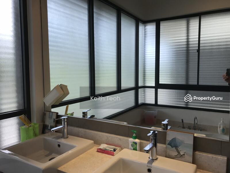 Semi-Detached House for Rent in Leisure Farm (Gelang Patah) - Keith Teoh - Master bathroom - PropertyGuru.com.my