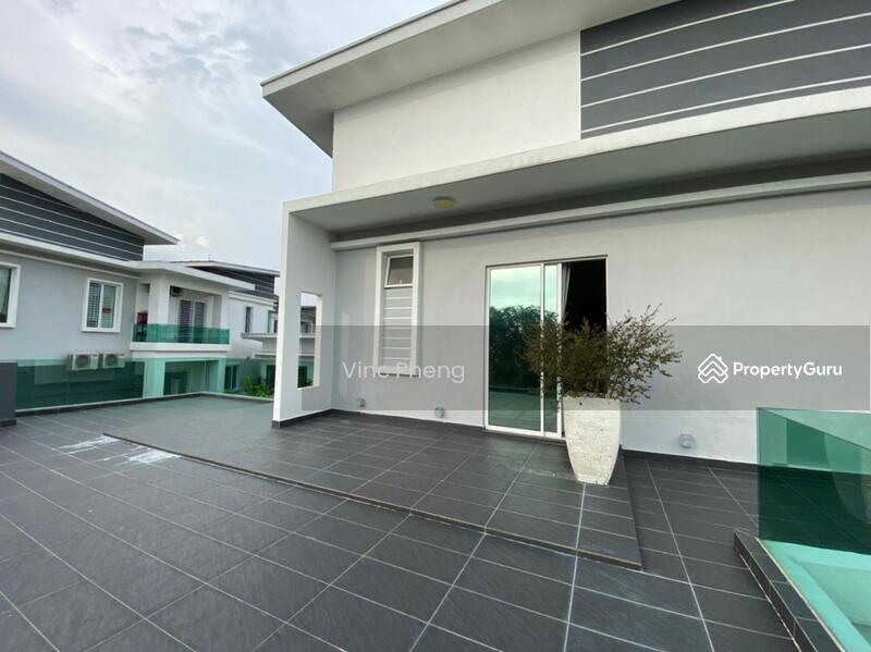 Untuk Dijual - Luxurious Corner Bungalow! Taman Belia Antarabangsa, Ayer Keroh