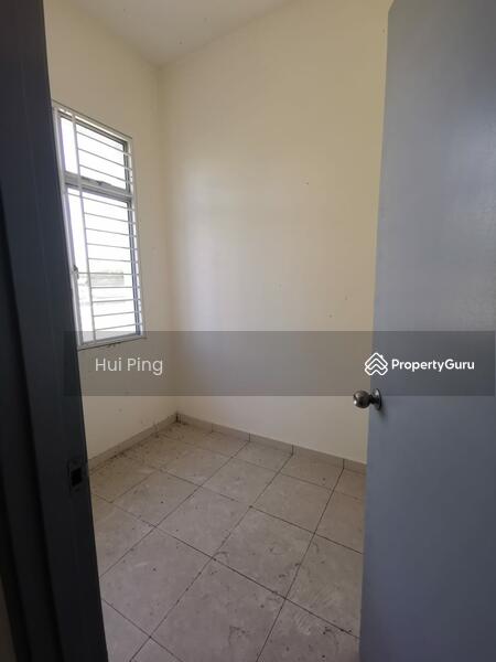 Rumah Berkembar untuk Dijual di Bandar Saujana Putra (Tanjong Duabelas) - Hui Ping - PropertyGuru.com.my