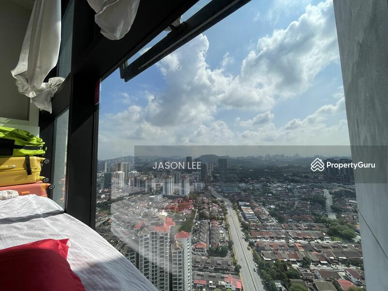 For Sale - The Hub SS2