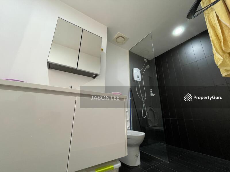 For Sale - The Hub SS2