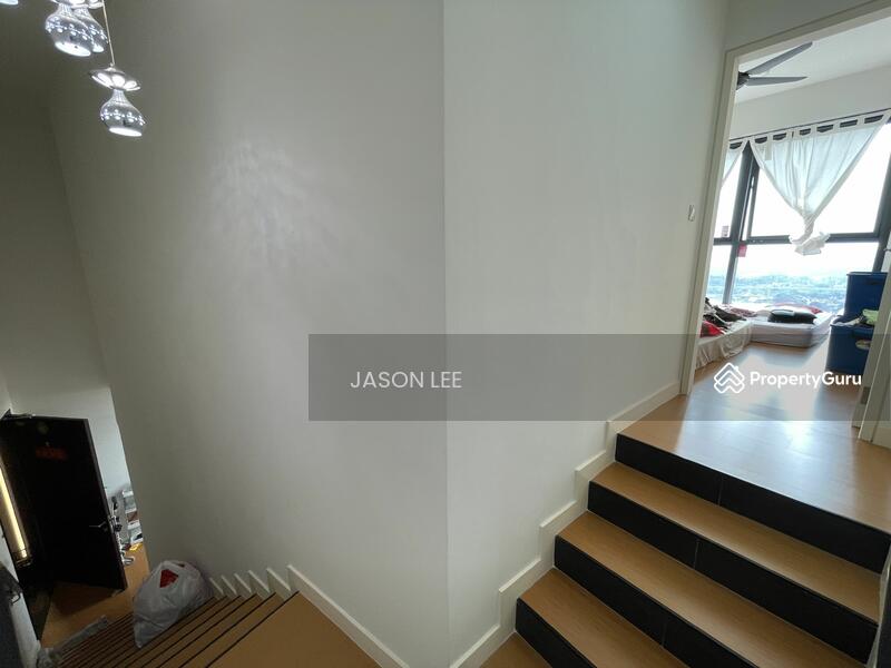 For Sale - The Hub SS2