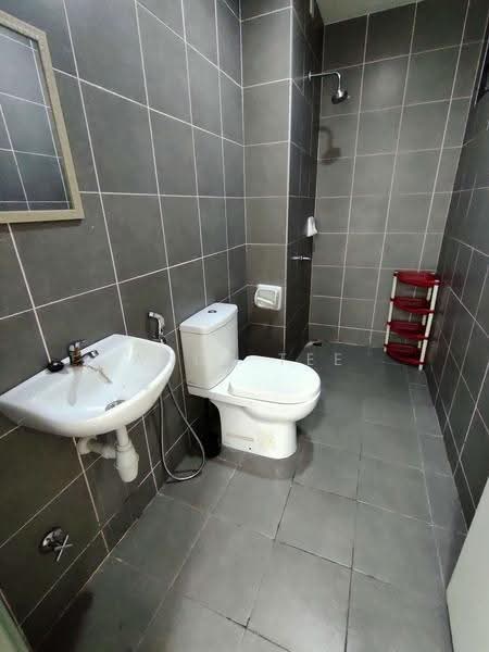 Service Residence for Rent at V-Residensi 2 - Andy Tee - 2nd Bathroom - PropertyGuru.com.my