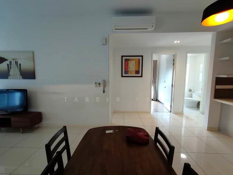 Kediaman Servis untuk Disewa di Eco Sky - Tabber Tan - Living Room - PropertyGuru.com.my