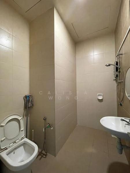 Kondominium untuk Disewa di Infinity Tower, Kelana Jaya - Calista Wong - Bathroom - PropertyGuru.com.my