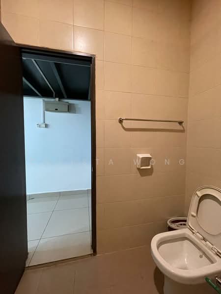 Kondominium untuk Disewa di Infinity Tower, Kelana Jaya - Calista Wong - Bathroom - PropertyGuru.com.my