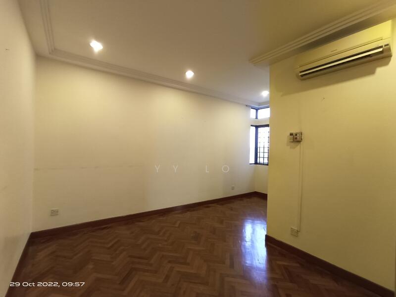 Untuk Disewa - Sri Mahkota