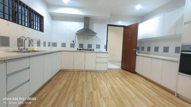 Untuk Disewa - Sri Mahkota