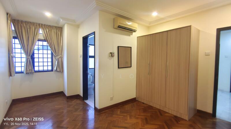 Untuk Disewa - Sri Mahkota