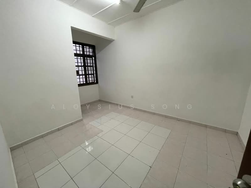 For Rent - Taman Desa Cemerlang