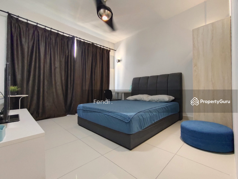 For Rent - Aurora Residence Condominium @ Lake Side City Puchong