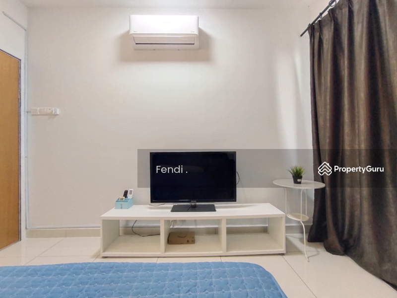 For Rent - Aurora Residence Condominium @ Lake Side City Puchong