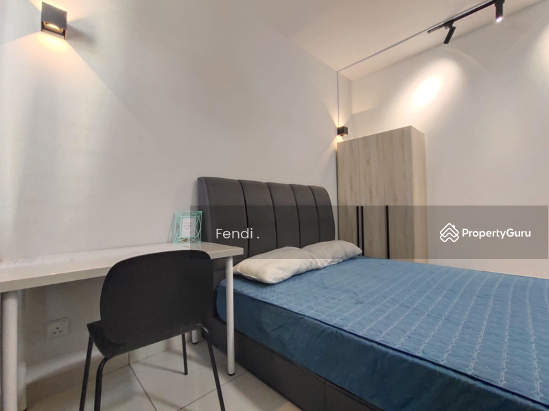 For Rent - Aurora Residence Condominium @ Lake Side City Puchong