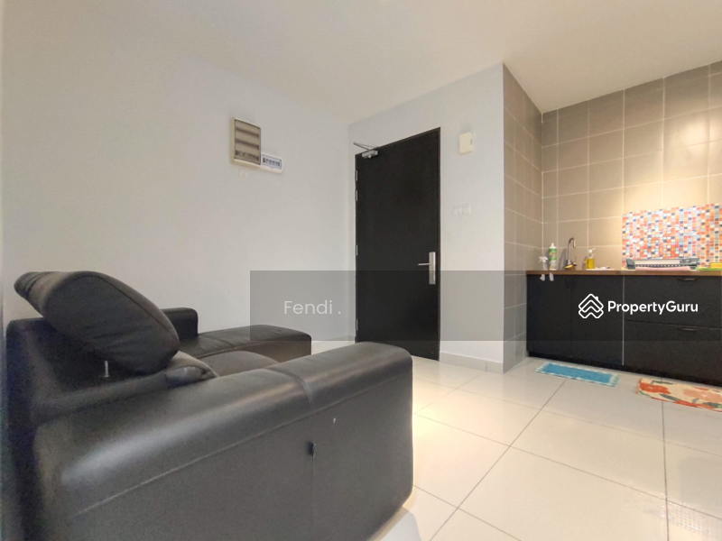 For Rent - Aurora Residence Condominium @ Lake Side City Puchong