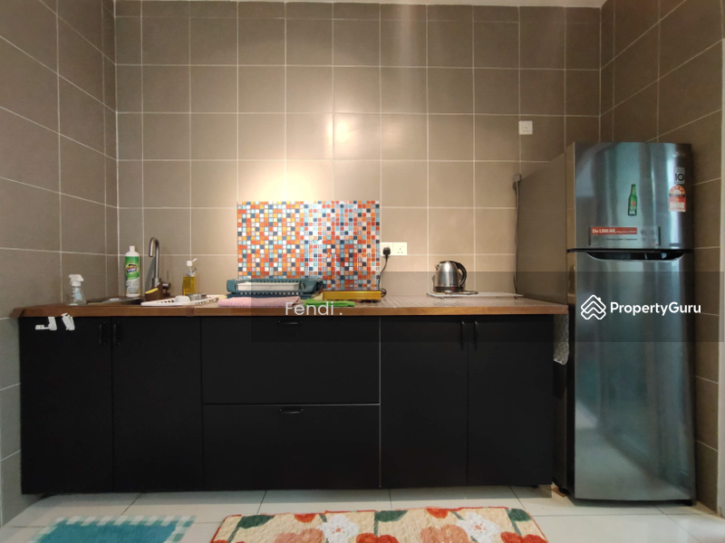 For Rent - Aurora Residence Condominium @ Lake Side City Puchong