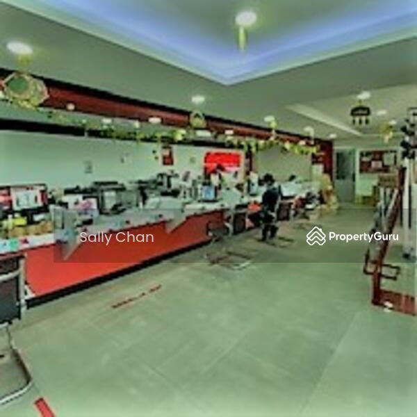 For Rent - 5 mins off Federal Highway. Stand alone. Pristine Condition.