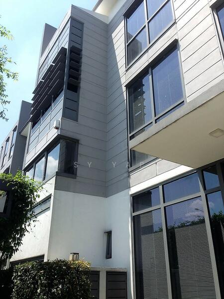 For Sale - The Breezeway