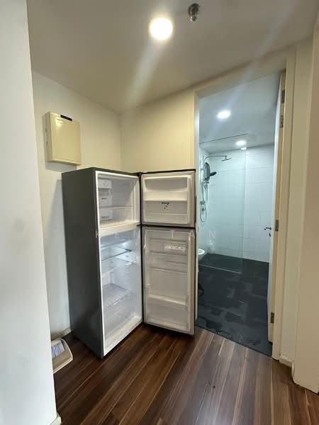 For Rent - SqWhere SOVO & Retails Shops