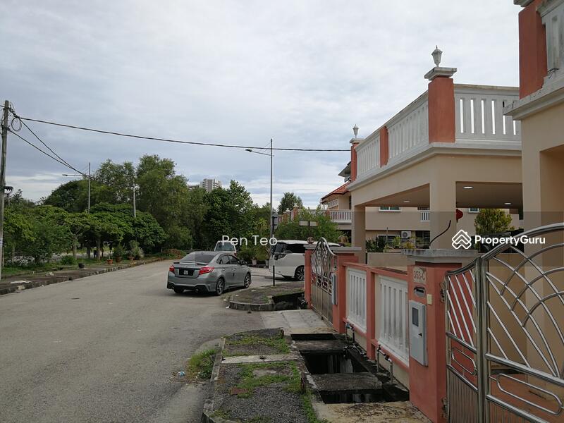 Taman Seri Matahari, Teluk Kumbar, Bayan Lepas, Penang., Solok Kampung