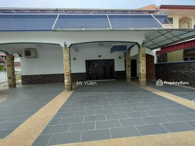 Taman Wira Jaya Timur, Persiaran Wira Jaya Barat, Ipoh, Perak, 5 Bedrooms, 2640 sqft, Semi