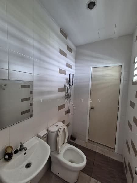 Terraced House for Sale in Kampung Perlis (Bayan Lepas) - Ethen Tan - Bathroom - PropertyGuru.com.my