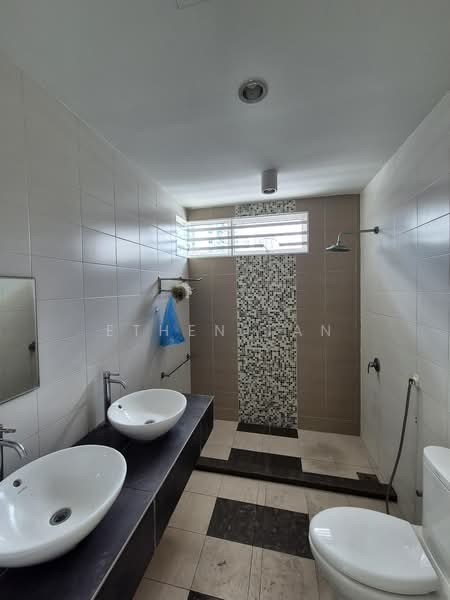 Terraced House for Sale in Kampung Perlis (Bayan Lepas) - Ethen Tan - Bathroom - PropertyGuru.com.my