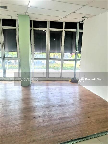 Untuk Disewa - Corner Shop Office Batu 9 Cheras Selangor