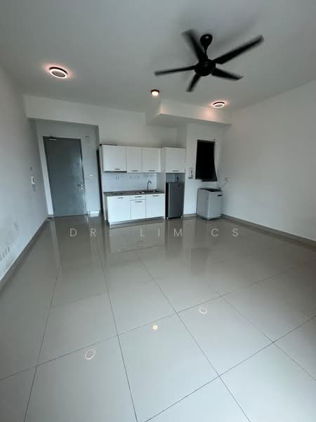 Condominium for Sale at Cybersquare - Dr. Lim CS - Kitchen - PropertyGuru.com.my