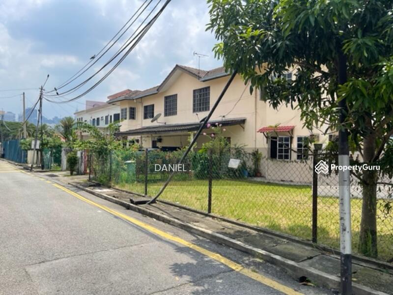 For Sale - DOUBLE STOREY BUNGALOW UNIT WITH FOUR SEPARATE RESIDENCES AT LORONG KAMPUNG PANDAN, KUALA LUMPUR.
