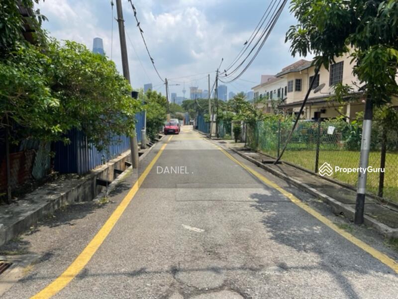 For Sale - DOUBLE STOREY BUNGALOW UNIT WITH FOUR SEPARATE RESIDENCES AT LORONG KAMPUNG PANDAN, KUALA LUMPUR.