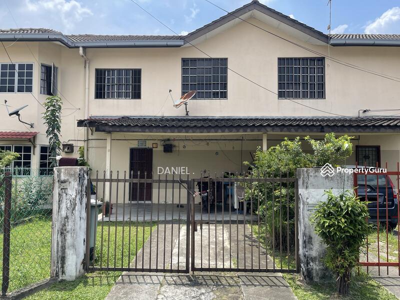 For Sale - DOUBLE STOREY BUNGALOW UNIT WITH FOUR SEPARATE RESIDENCES AT LORONG KAMPUNG PANDAN, KUALA LUMPUR.