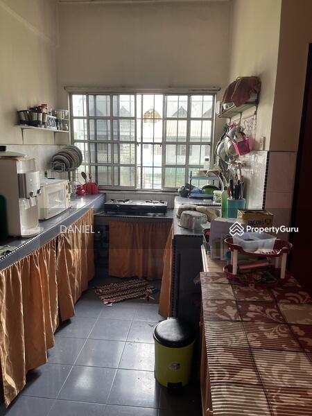 For Sale - DOUBLE STOREY BUNGALOW UNIT WITH FOUR SEPARATE RESIDENCES AT LORONG KAMPUNG PANDAN, KUALA LUMPUR.