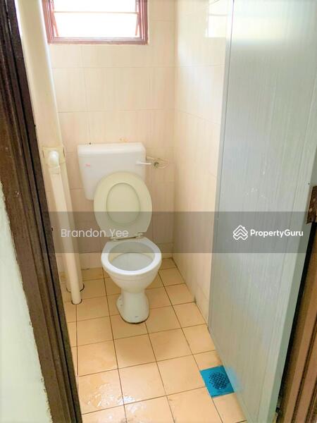 For Rent - First Floor Shop-Office Taman Puncak Jalil, Seri Kembangan, Puncak Jalil