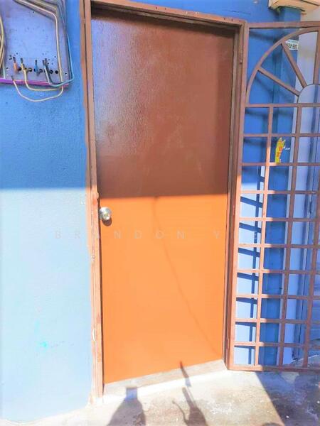 Untuk Disewa - First Floor Shop-Office Taman Puncak Jalil, Seri Kembangan, Puncak Jalil