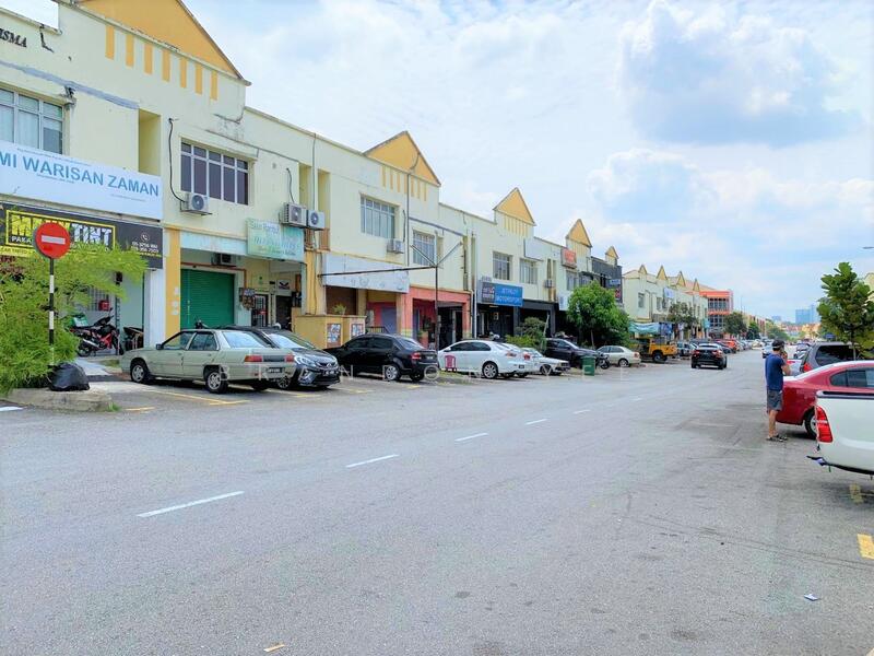 Untuk Disewa - First Floor Shop-Office Taman Puncak Jalil, Seri Kembangan, Puncak Jalil